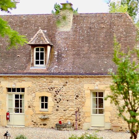 Les Perroutis Villa Saint-Alvere Luaran gambar